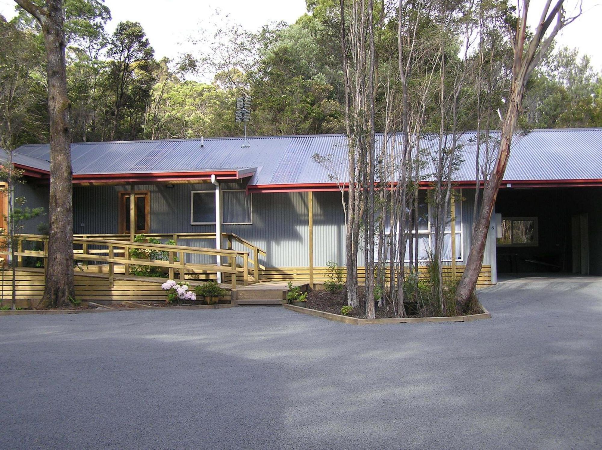 The Crays Accommodation Strahan Exteriér fotografie